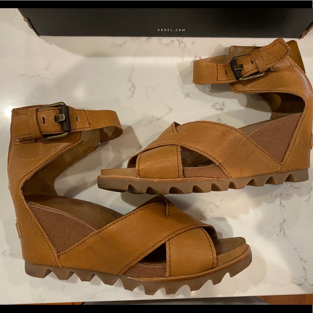 Joanie Sandal II